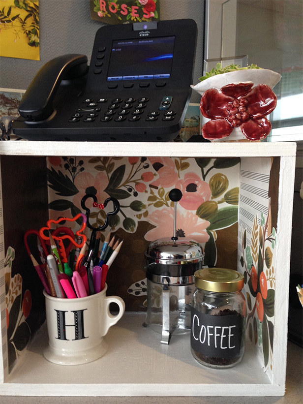 30. 帶自己的法式濾壓壺和咖啡豆來提升自己的咖啡等級。