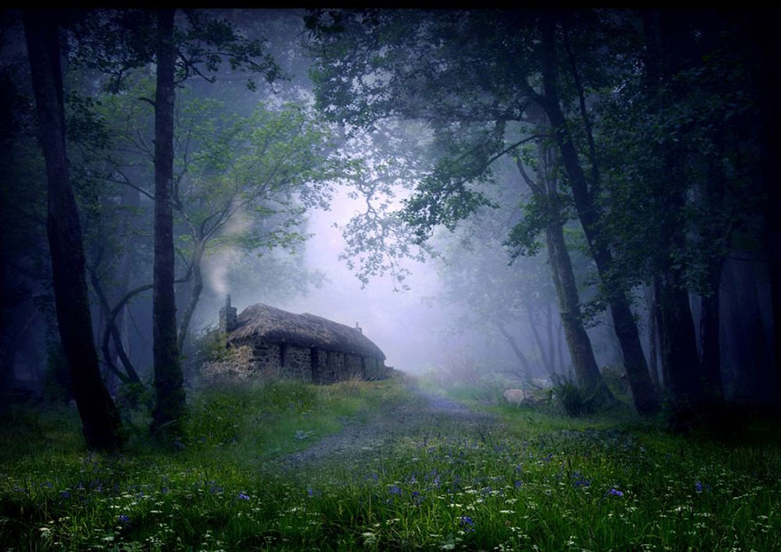 1. 苏格兰 (Scotland)，林中小屋。