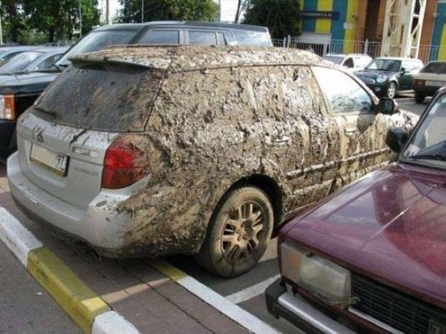 5.) 在俄國，開著如此骯髒的車子在路上行駛可能招來牢獄之災。