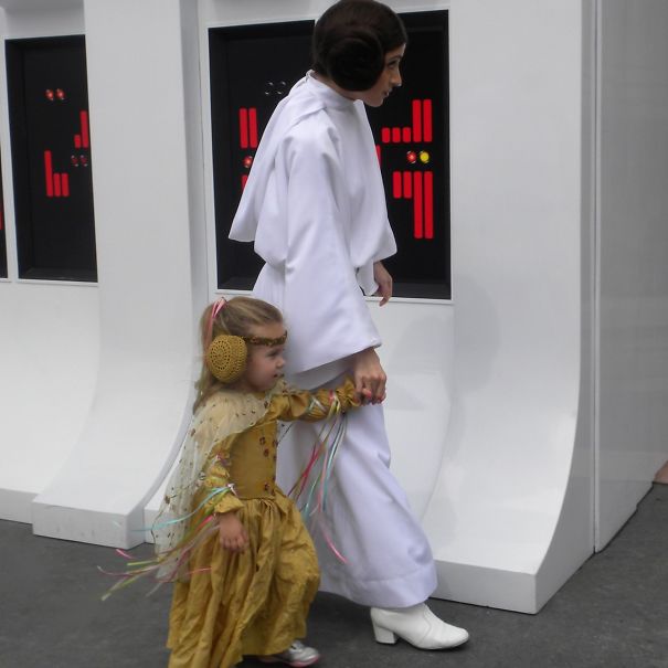 《星際大戰》中的莉亞公主  (Princess Leia in Star Wars)