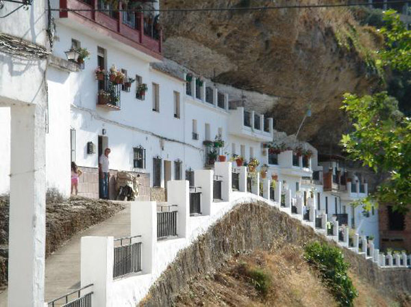 setenil city under rock 9 Rock Overhangs Integrated in Local Architecture: The Town Under Rocks in Spain