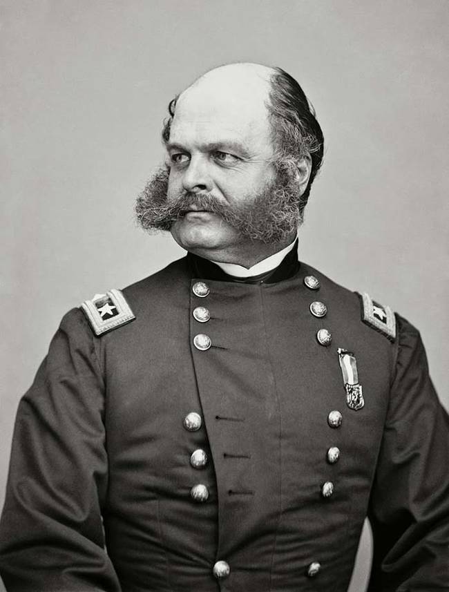 美国内战将军，伯恩赛德 (Amrbose Burnside)。“鬓角”的最佳代言人
