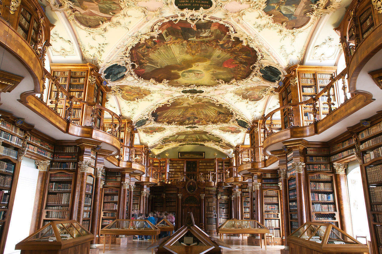 聖加侖修道院圖書館 (Abbey Library of Saint Gall), 瑞士聖加侖 (Gallen)