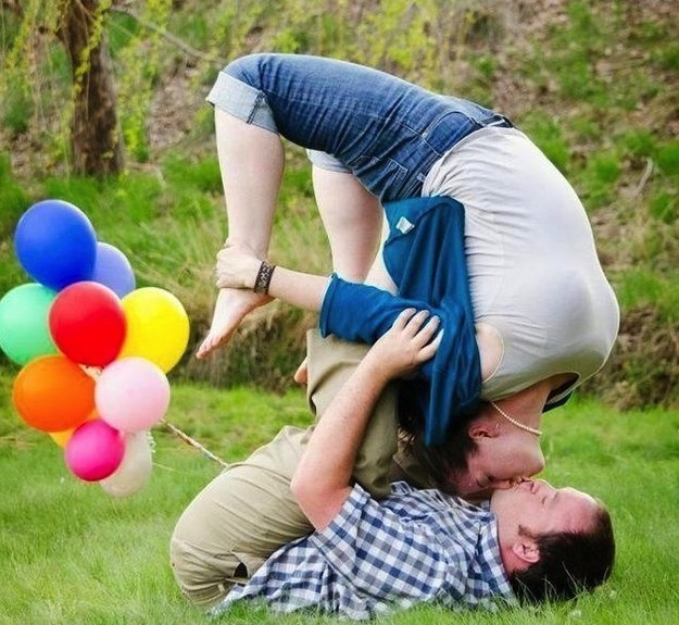 This utterly inexplicable engagement photoshoot.