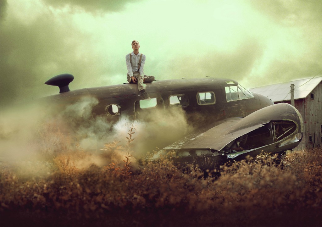 After finding a broken plane in an old corn field, Kyle used smoke bombs to capture this fantastic shot. 