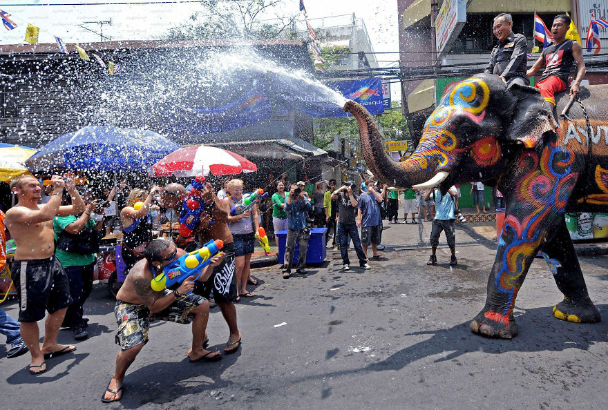 泰國的潑水節 (Songkran Water Festival)