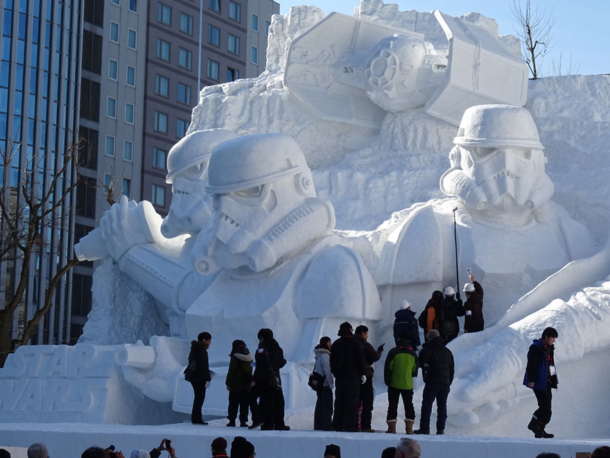 日本的北海道札幌雪祭 (Sapporo Snow Festival)