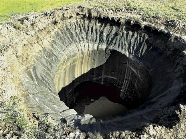 科学家目前所知的4个大陨石坑（另外12个陨石坑是小的）位于俄罗斯北部的荒野。然而，也有许多人认为陨石坑可能甚至有更多，只是还没被发现。
