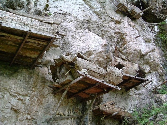If the rock is too dense, wooden platforms like these are suspended from the cliffs.