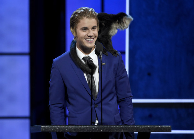 Appearing on stage with his long lost pet monkey, Bieber finally had a chance to hurl some zingers of his own.