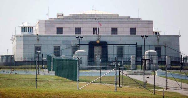 Fort Knox</p><br /><br />
<p>Fort Knox is home to the US Bullion Depository. It not only stores thousands of tons of gold, but, it is said to house important historical documents as well, such as the Declaration of Independence and the Magna Carte. If a bank robber was somehow able to get through the solid granite wall perimeter and past the squadrons of machine-gun wielding guards and armed military, they would still have to contend with a 22-ton vault blast door held shut by a lock so intricate that it requires a 10 person team to unlock.