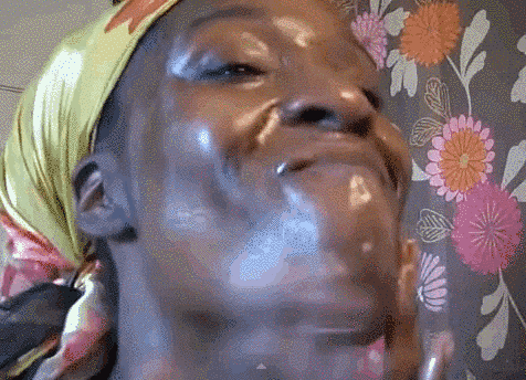 This Is Why You Should Wash Your Face With Oil Instead Of Water