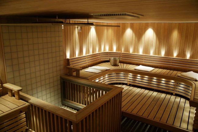 Go to a sauna 3 days in a row if you are trying to quit smoking. You will sweat out the nicotine and toxins, making it easier to quit.