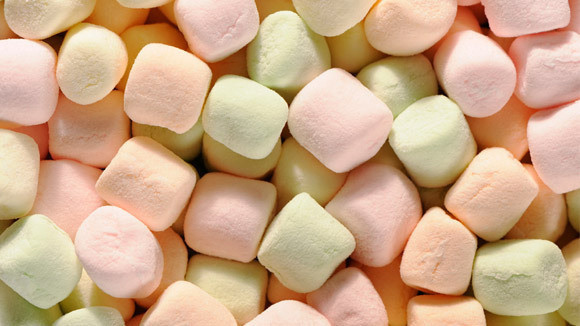 Eating marshmallows can ease the pain of a sore throat.