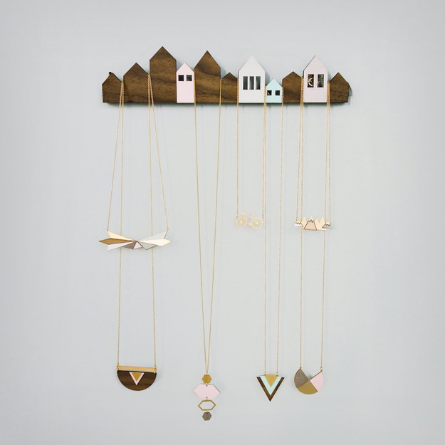 Houses Necklace Display