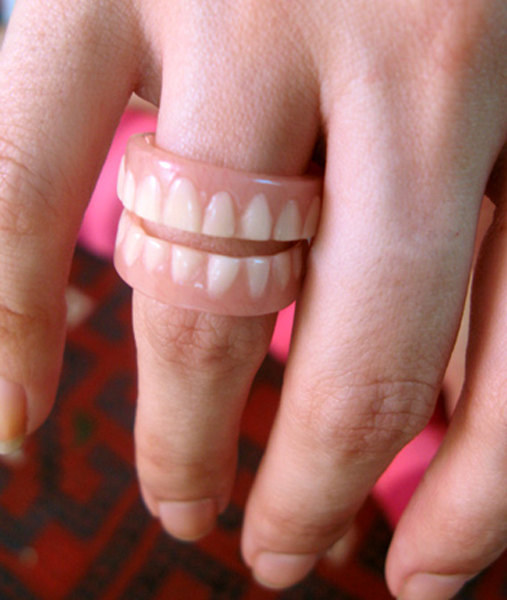A ring made of dentures.