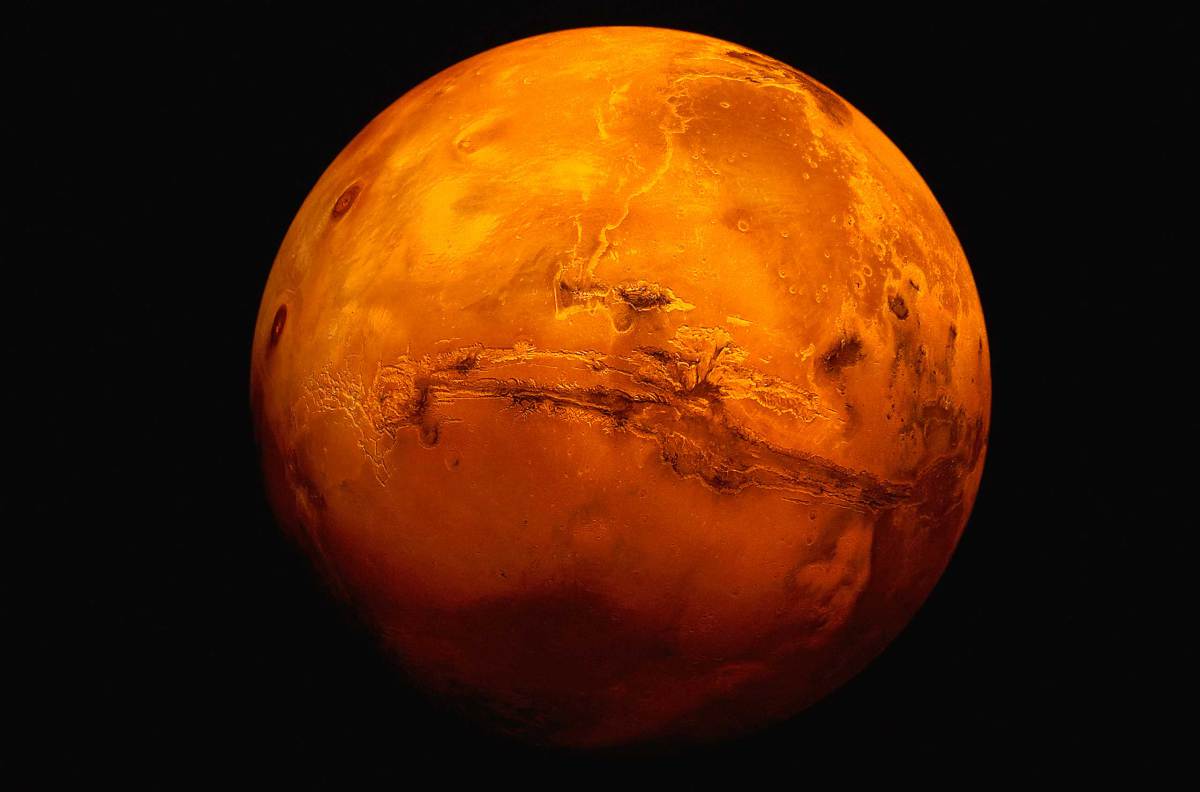 一名学者也表示，最近在火星大气的研究当中，也找到火星北半球有50%的地方曾经是有1.6公里深的海洋。在同个研究当中，也发现水曾经也存在于火星长达12亿年的时间，这段漫长的时间也足以让火星上头的生命变得更加复杂。