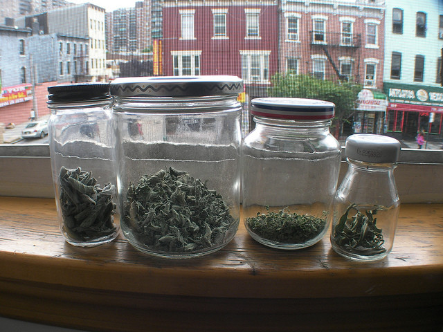 Dry herbs