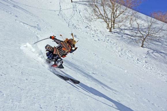 Skiing Samurai1