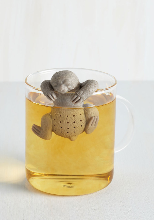 A sloth to infuse your tea.