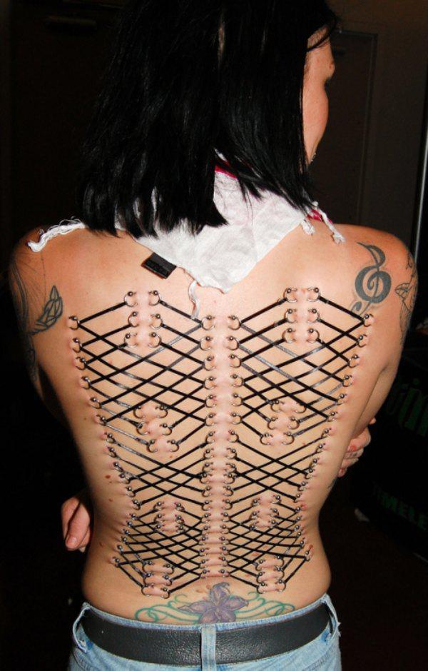 people with bizarre body modifications 3 These people must really hate their parents (21 Photos)