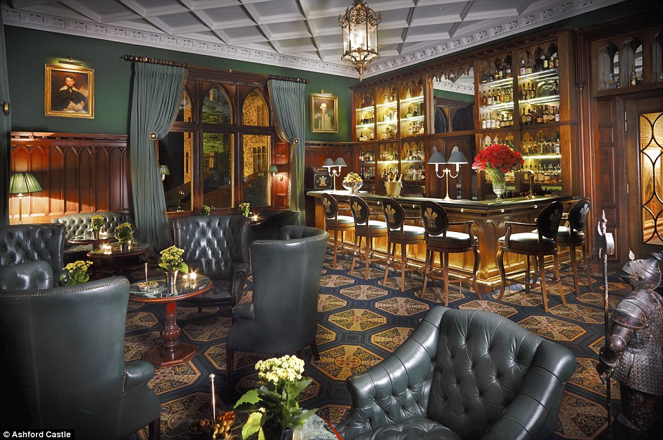 The hotel's bar was built in the late 1800s especially for the visit of the Prince of Wales, who subsequently became King George V