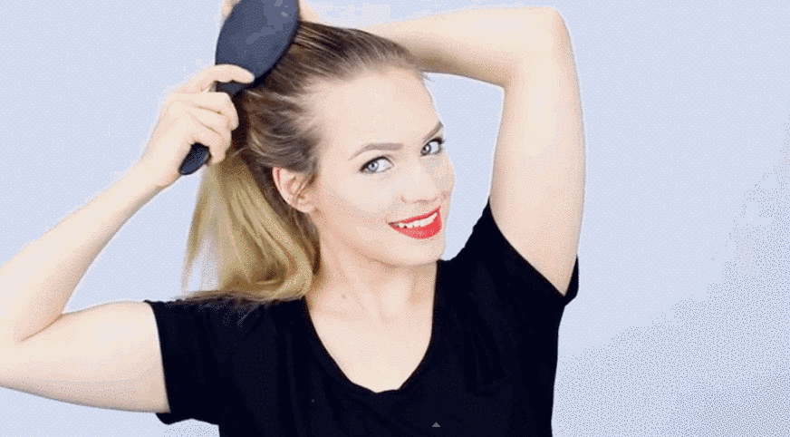 This Will Actually Teach You How To Curl Your Hair In 5 Minutes