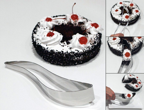 This cake cutter and server contraption.