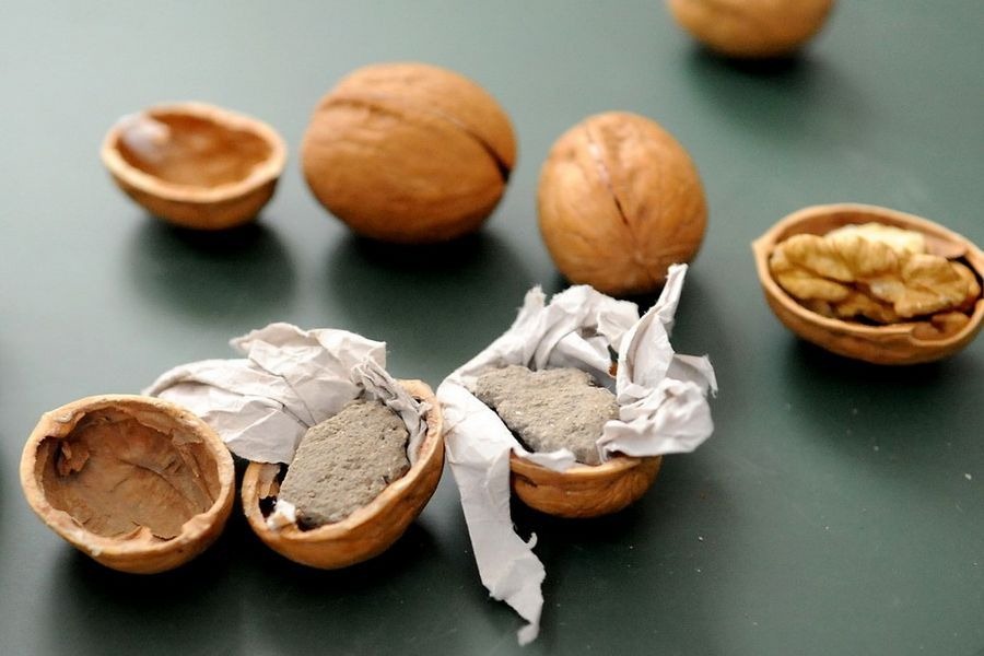 fake-walnut-cement-4