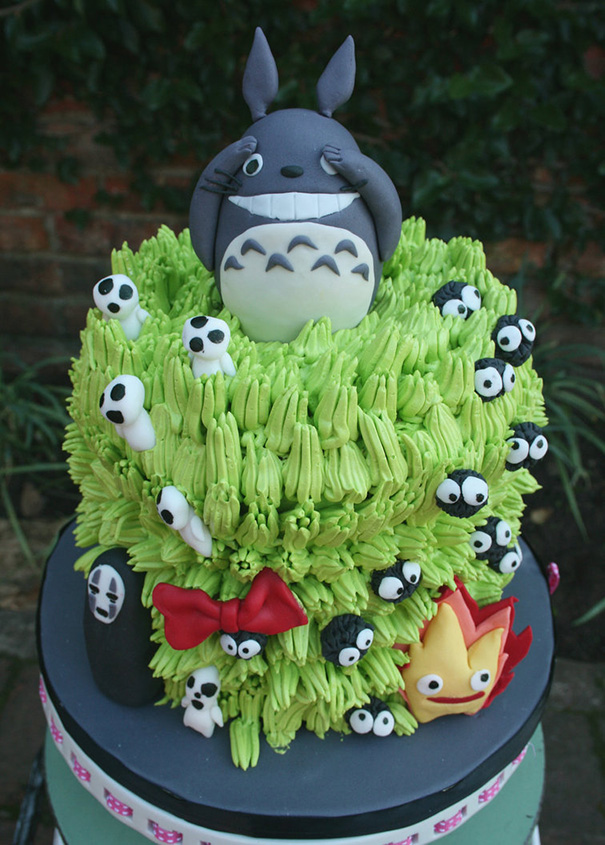 Totoro Cake