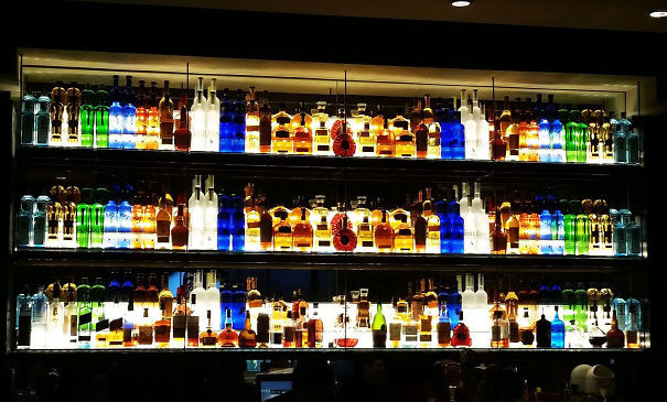 And this sickeningly well-organized bar.