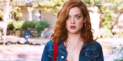 21 Struggles All Ridiculously Pale Girls Will Understand