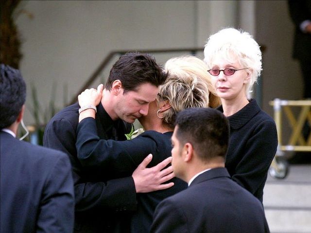 Keanu at the funeral of Jennifer Syme
