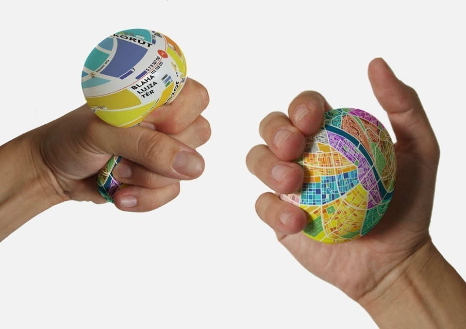 A ball EggMap that you squeeze to zoom closer to the desired location.