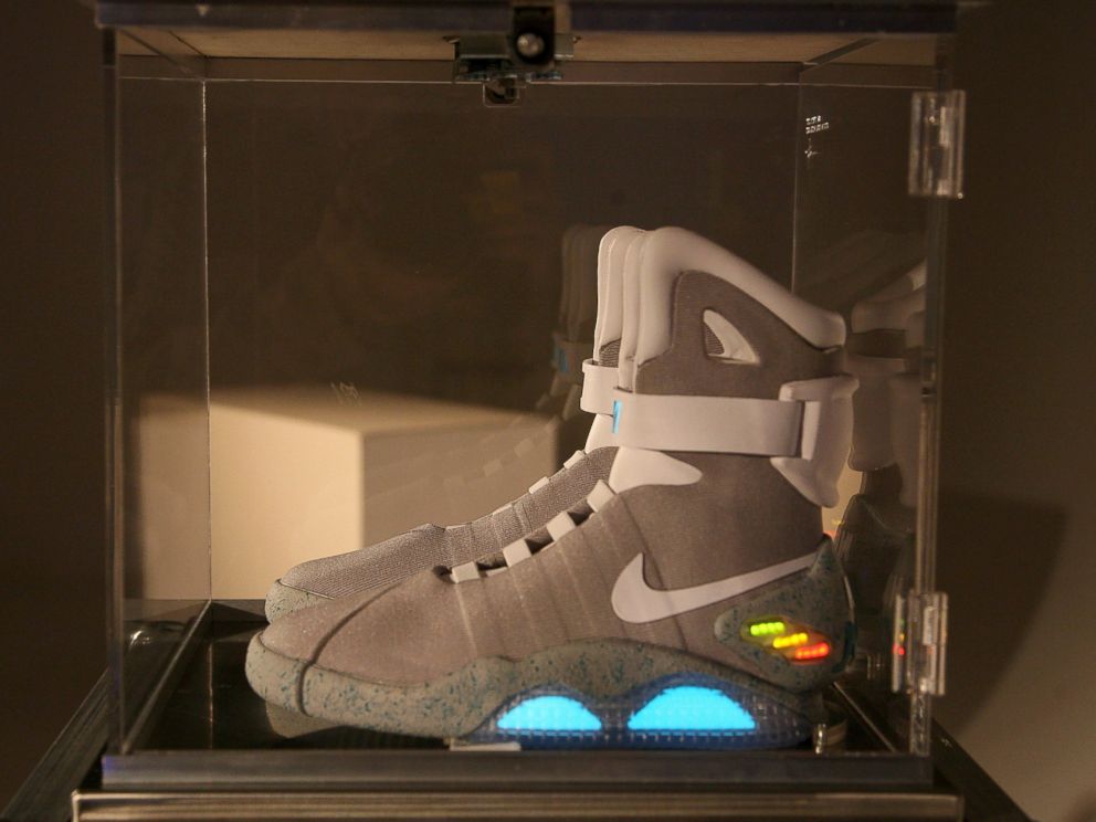 PHOTO: A general view of atmosphere as a pair of Nike limited edition sneakers are auctioned off at the Nike MAG Berlin auction at the Delight Studios on Sept. 17, 2011 in Berlin.