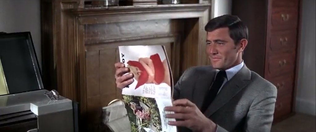George Lazenby had never acted before he got the role in "On Her Majesty's Secret Service." He actually lied about having acting experience to get the part.