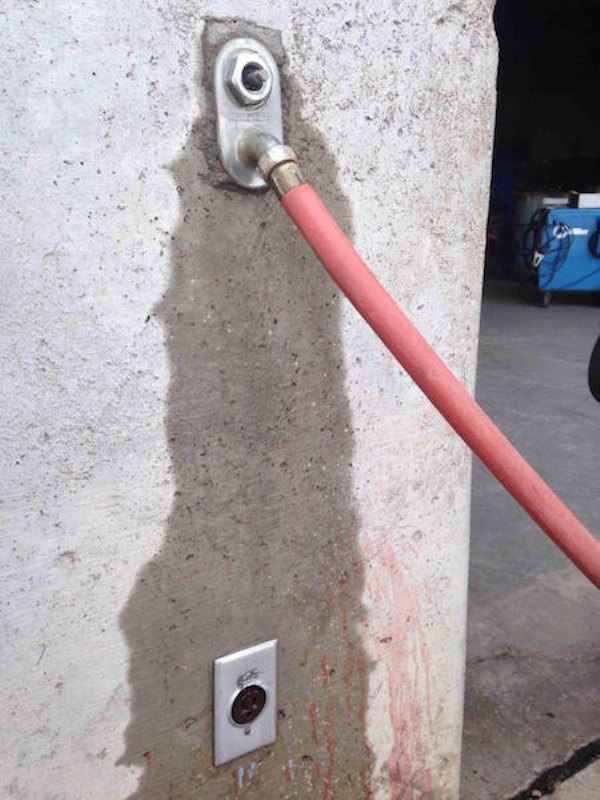 horrible construction mistakes failures 5 Construction so bad its kind of impressive really (40 Photos)