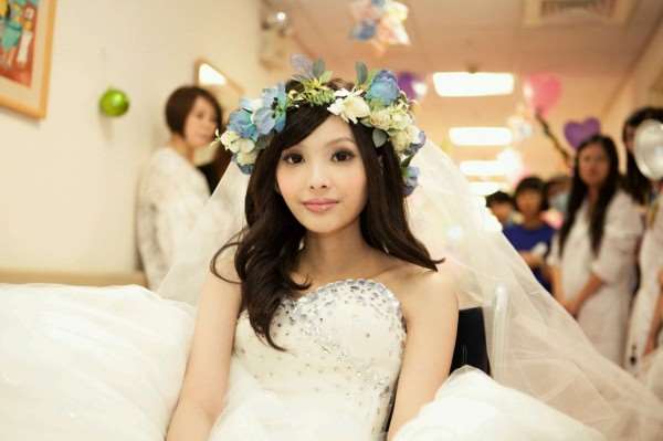 「今天，妳沒有癌細胞！」21歲的她在醫院拍攝美美婚紗照，如今已是美麗的小天使了