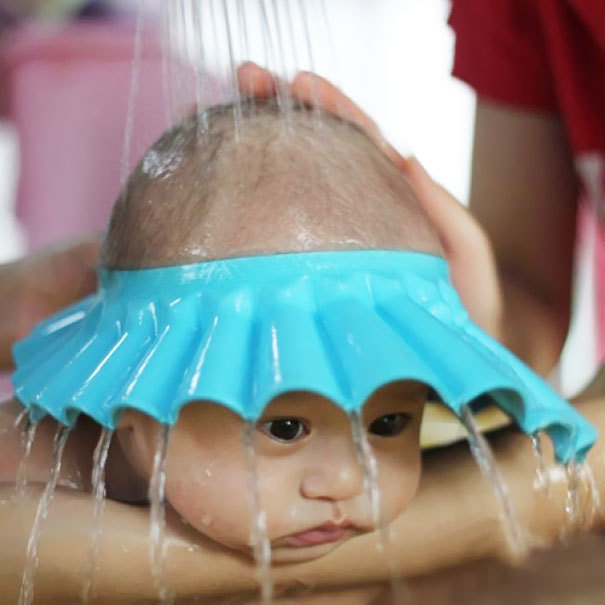 Baby shower cap.