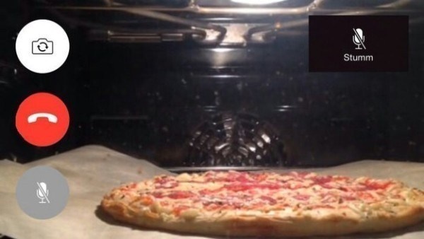 This person who decided to facetime the pizza instead of wasting their time checking on it. 