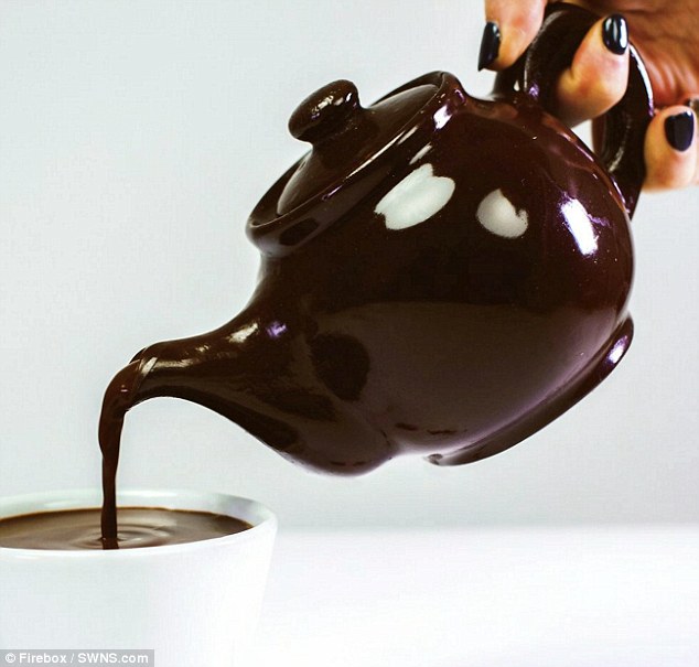 London-based website Firebox has launched the world's first chocolate teapot capable of holding hot liquid