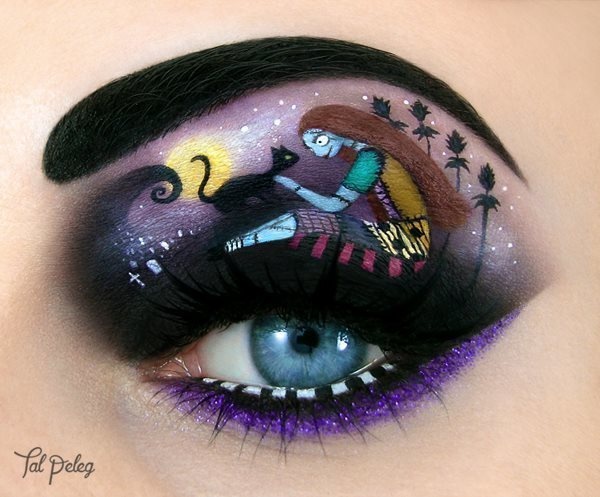 This is definitely unlike any eye makeup we've ever seen. Who knew you could create such a detailed scene on such a tiny canvas?