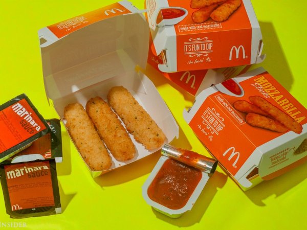 McDonald's launched mozzarella sticks nationwide


Initially added as part of the McPick 2 promotion, the mozzarella sticks are also available on their own — $1 for three sticks.

The snack experienced a less than smooth start after customers complained that they were served mozzarella sticks without the cheese filling. Last I checked that's a key component to the food dish. However, McDonald's said the cheese had actually melted out of the crust during the cooking process and they vowed to correct the issue.