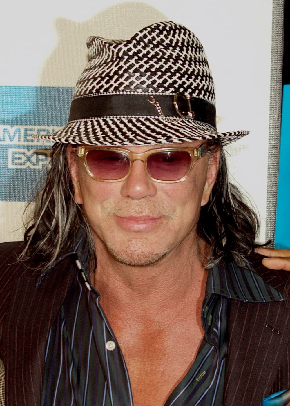 16. 米基·洛克 (mickey rourke) 跟carre otis,《wild orchid》.