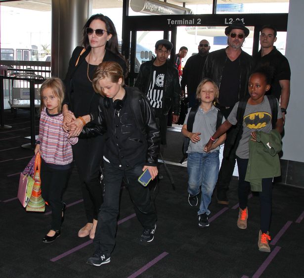 Vivienne Jolie-Pitt, Angelina Jolie, Shiloh Jolie-Pitt, Maddox Jolie-Pitt, Knox Jolie-Pitt, Zahara Jolie-Pitt, Brad Pitt June