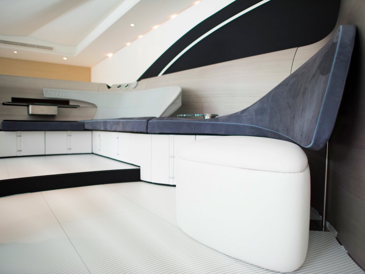 In total, the yacht can comfortably accommodate up to 10 people.