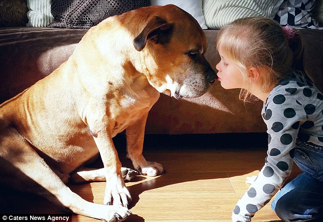 Lynn from Den Helder in Holland had spent much of her time with her 13-year-old pet Jaden, since the moment she was born