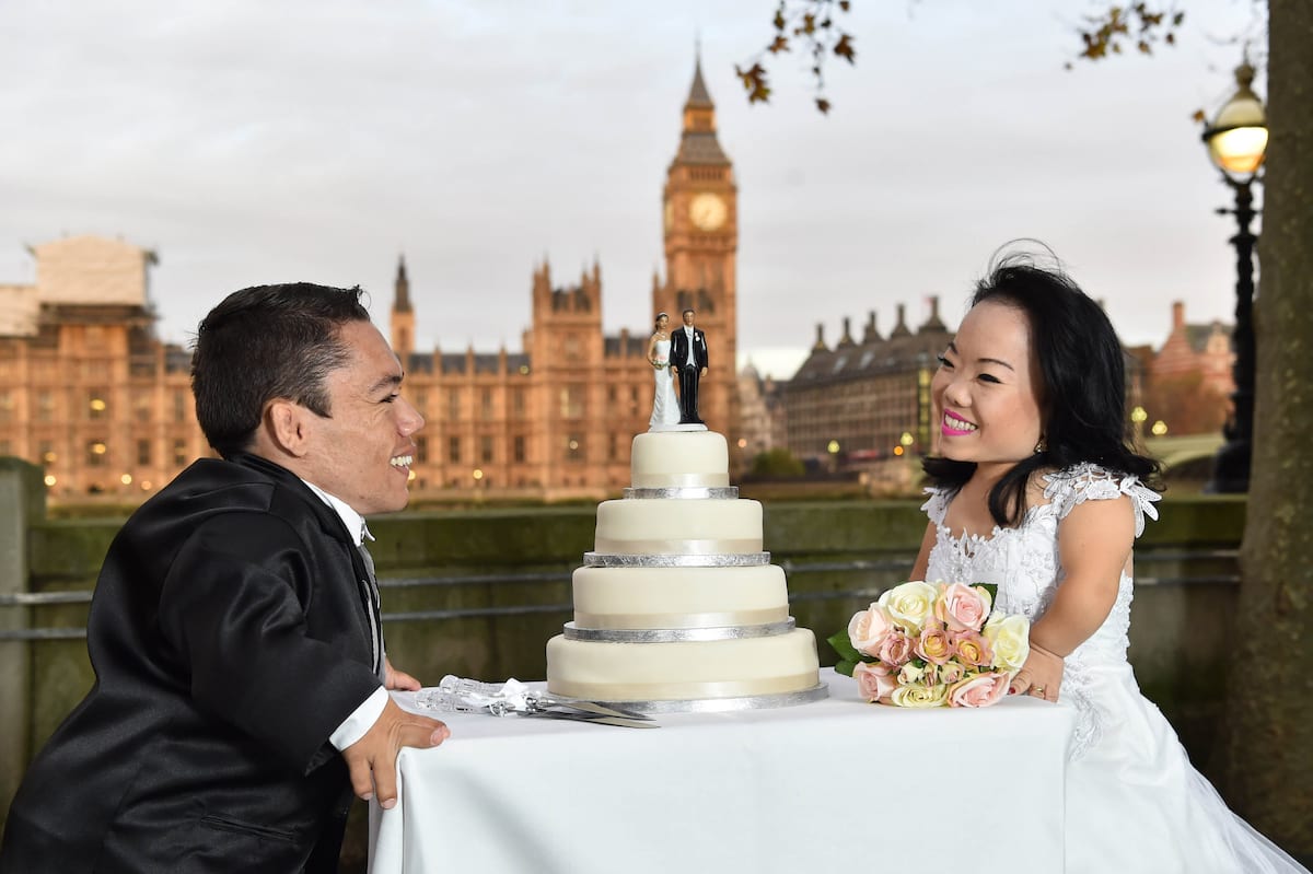 47943UNILAD imageoptim wedding3 This Couple Just Set A New Guinness World Record