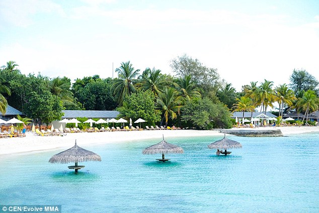 Mr Sityodtong spent a cool £392,000 on the trip to the paradise island
