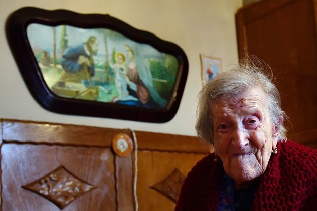 The oldest living person was born closer to the signing of the US Constitution than to today.